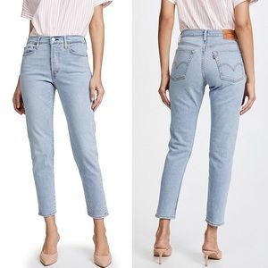 Levi’s Wedgie Fit Jeans